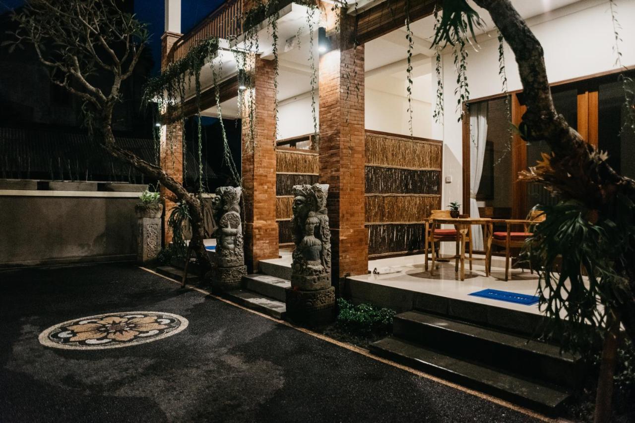 Tu Sandat Homestay Ubud Exteriör bild